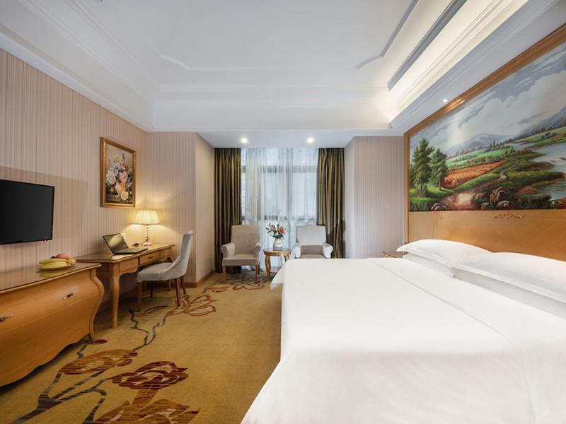 Vienna International Hotel Fuzhou Cangshan Wanda Екстер'єр фото