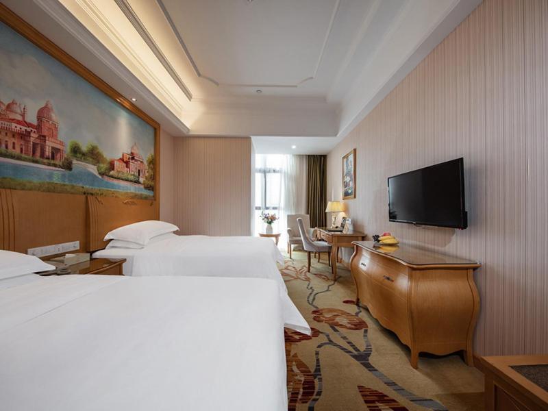 Vienna International Hotel Fuzhou Cangshan Wanda Екстер'єр фото